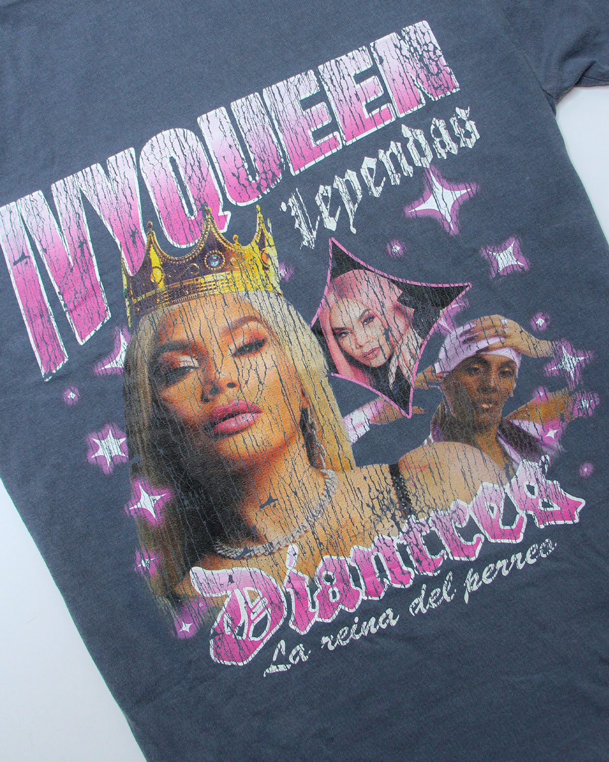 CAMISETA LEYENDAS IVY QUEEN REGULAR