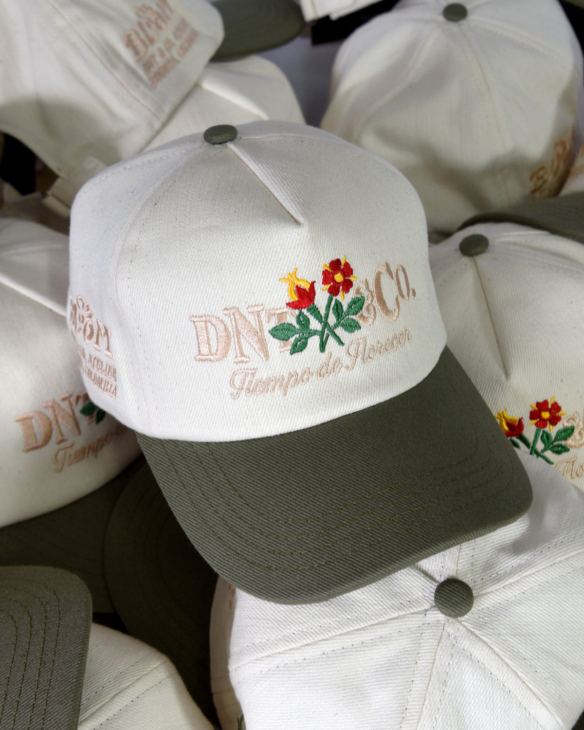 GORRA BLOOM